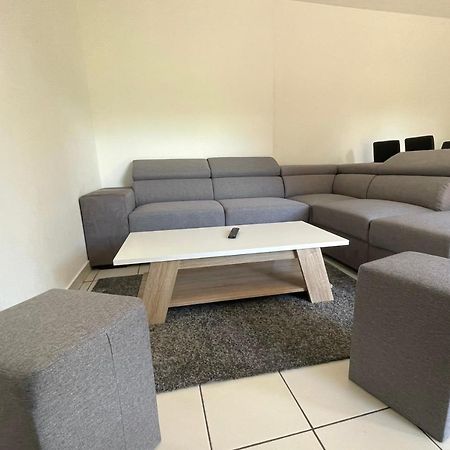 Superbe T2 A Deux Pas De La Gare Avec Parking! Apartment Annecy Exterior photo