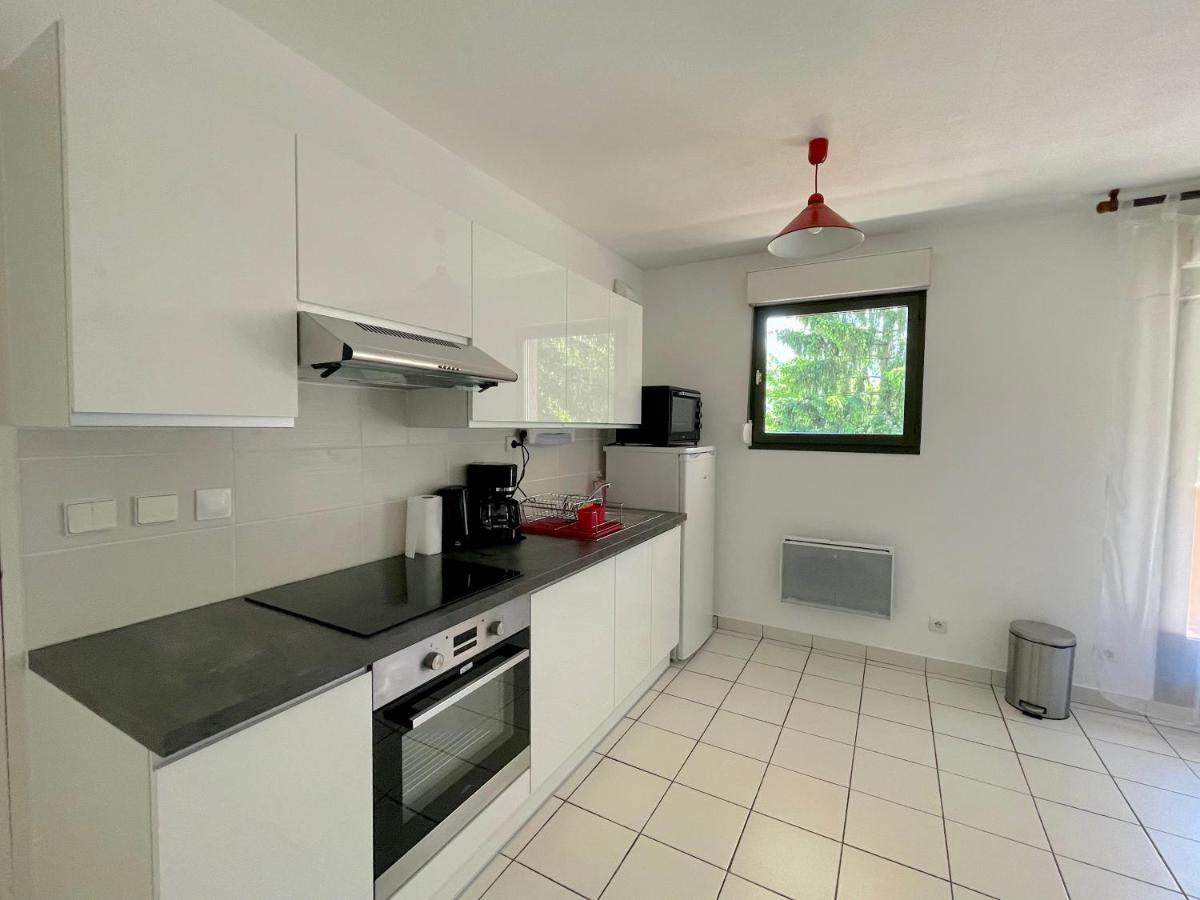 Superbe T2 A Deux Pas De La Gare Avec Parking! Apartment Annecy Exterior photo